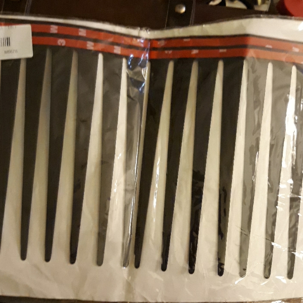 Eye lashes for car lights